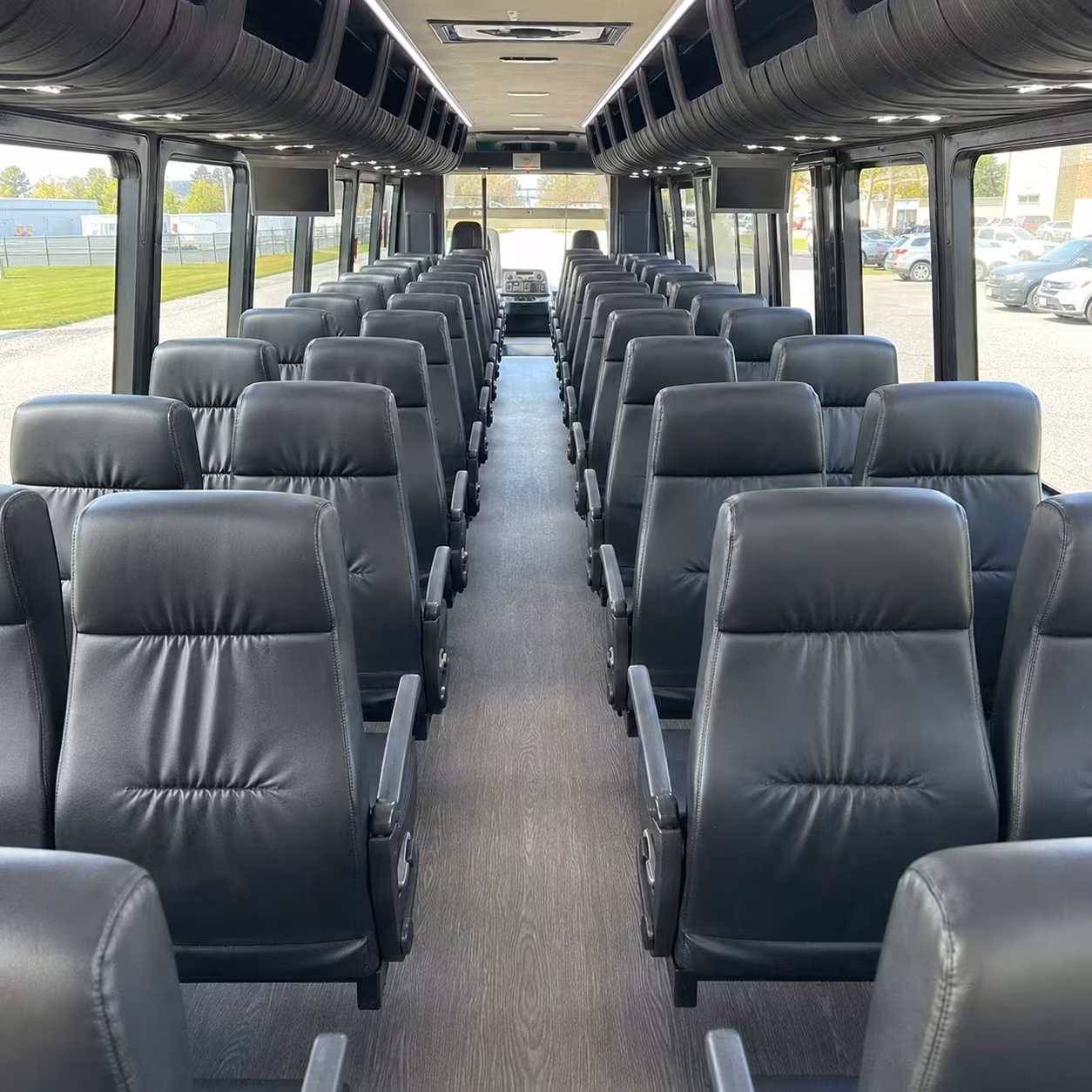monterey 28 passenger minibus rental