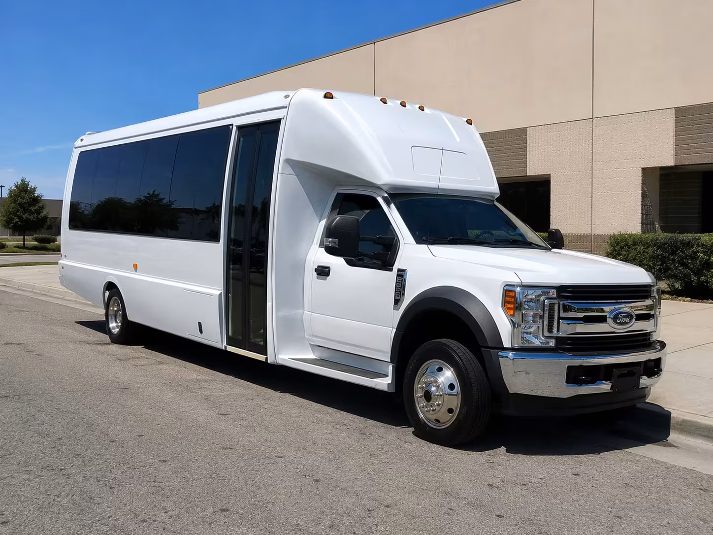 monterey minibus rentals for golden state theatre shows