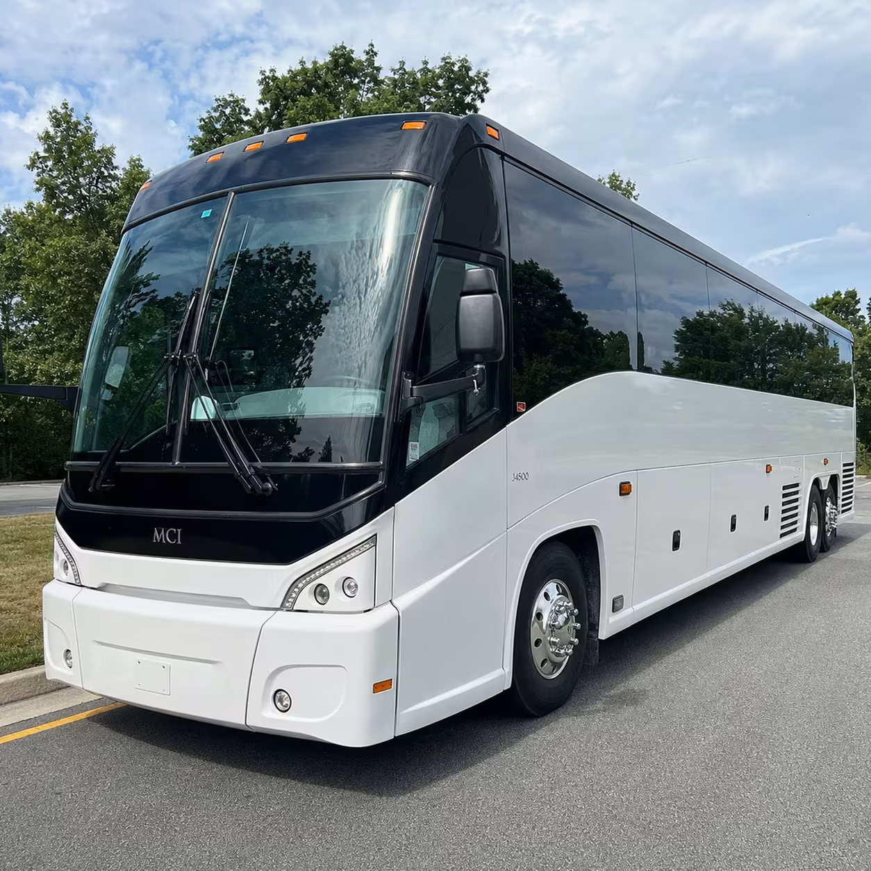 sunday service shuttle buses for monterey congregations